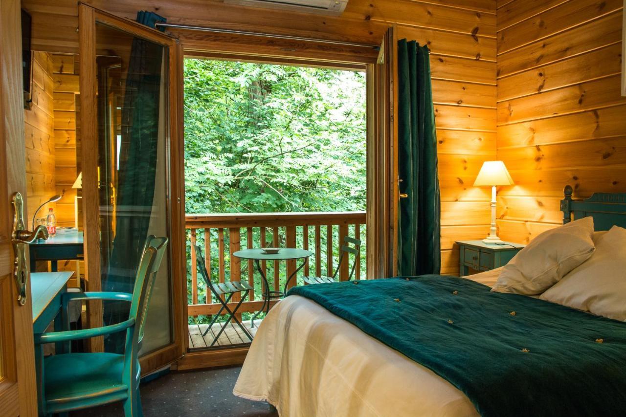 Les Grands Frenes Bed & Breakfast Plaine-de-Walsch Exterior photo